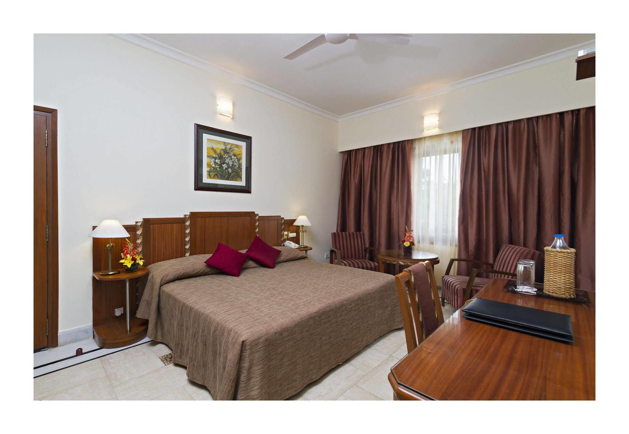 Jehan Numa Palace Hotel Bhopal Extérieur photo